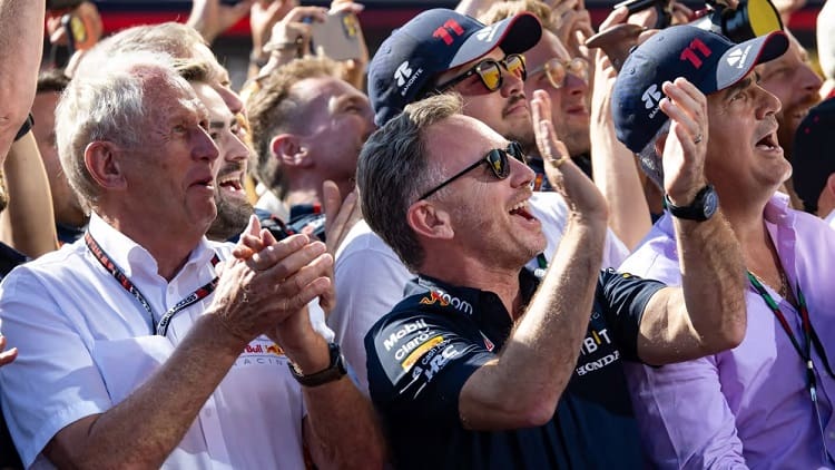 Red Bull phá kỷ lục của McLaren với 12 trận thắng liên tiếp