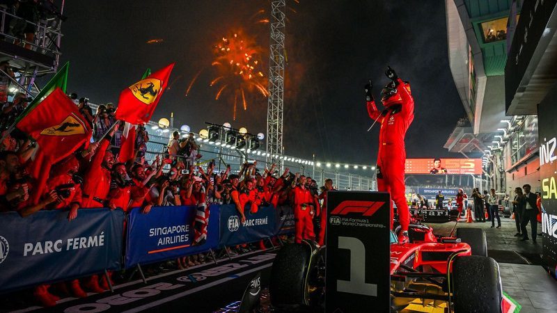 Sainz thắng trường đua Singapore Sainz thắng trường đua Singapore